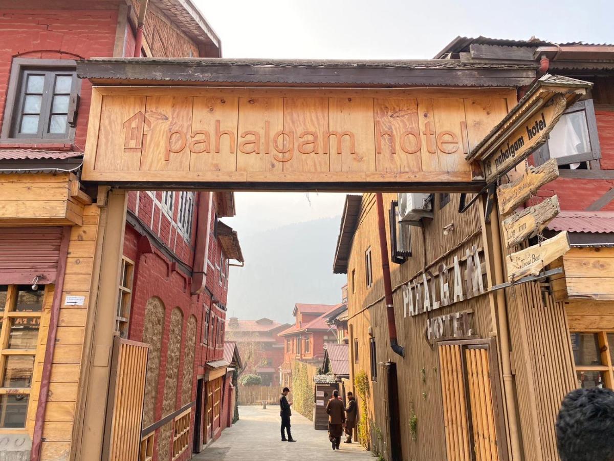 Pahalgam Hotel Exterior photo