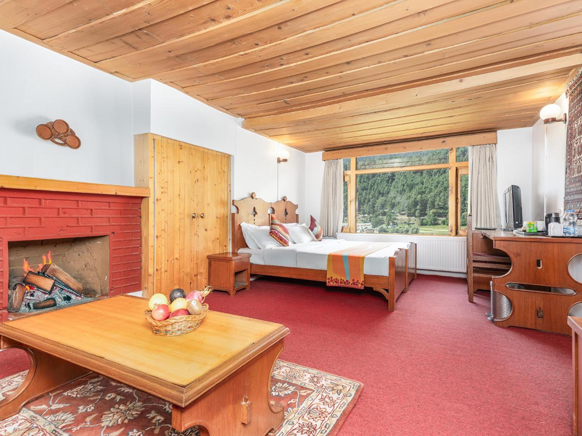 Pahalgam Hotel Exterior photo