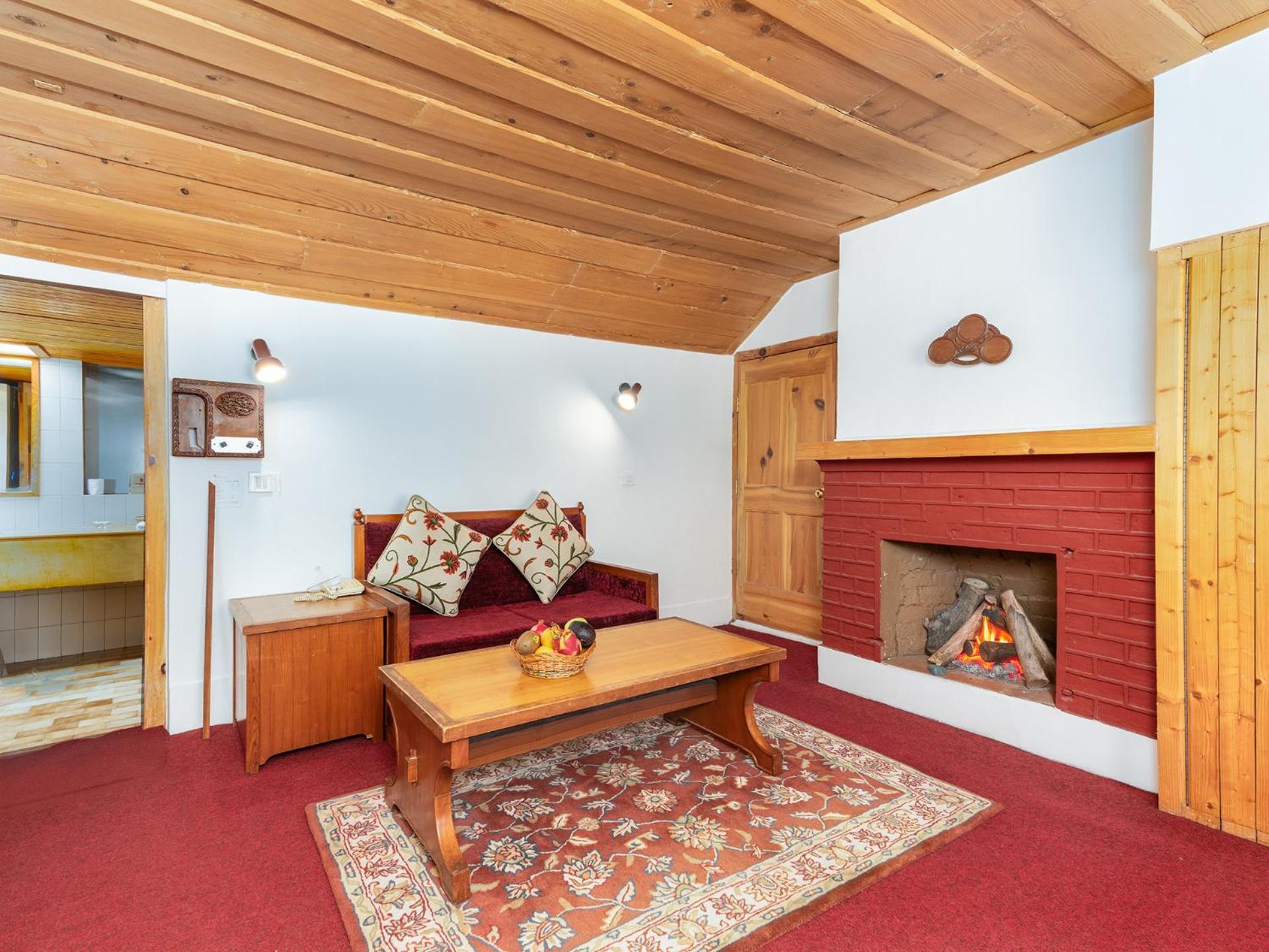 Pahalgam Hotel Exterior photo