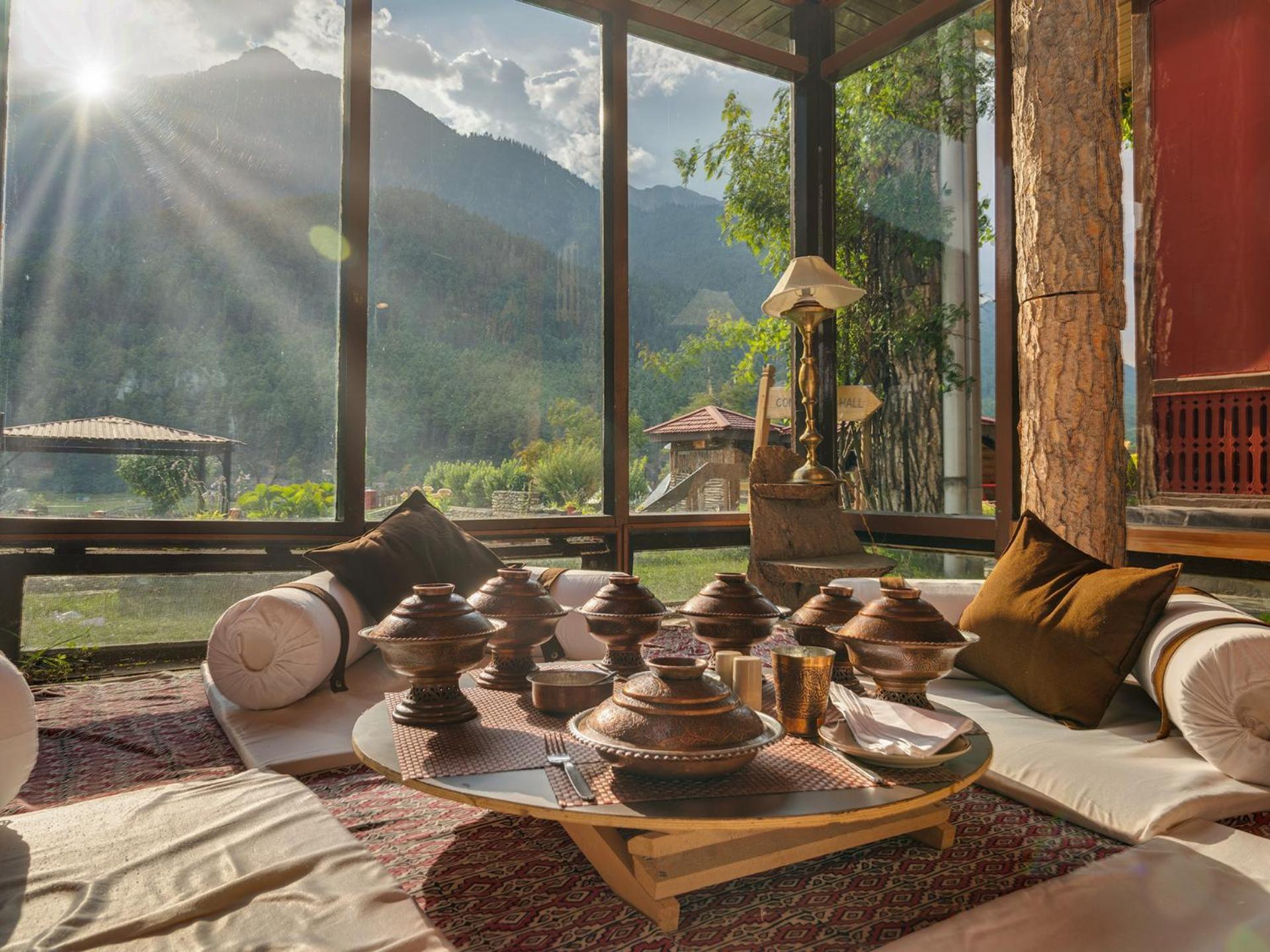 Pahalgam Hotel Exterior photo