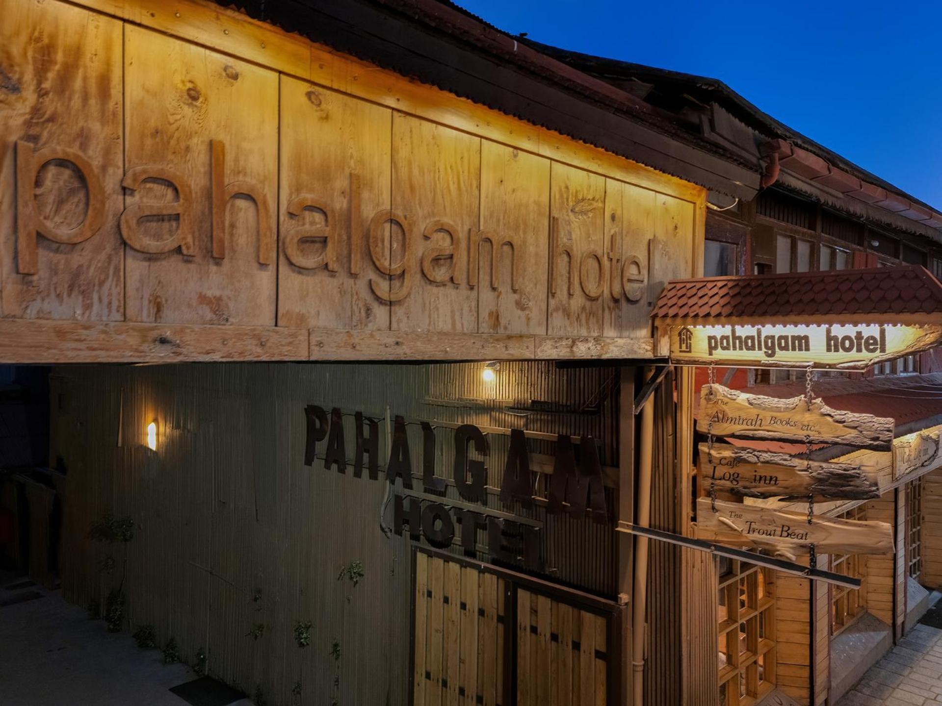 Pahalgam Hotel Exterior photo